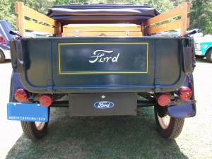 1930 Ford Model A Deluxe Roadster