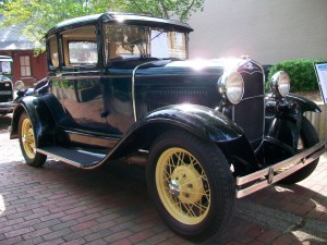 1931 Ford Model A Coupe Black & Blue