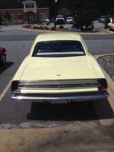 1967PlymouthBarracudaNotchback09  